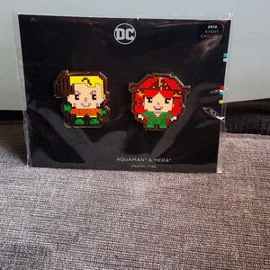 Hallmark Pop 2018 Comic Con Aquaman/Mera Pixel Pin